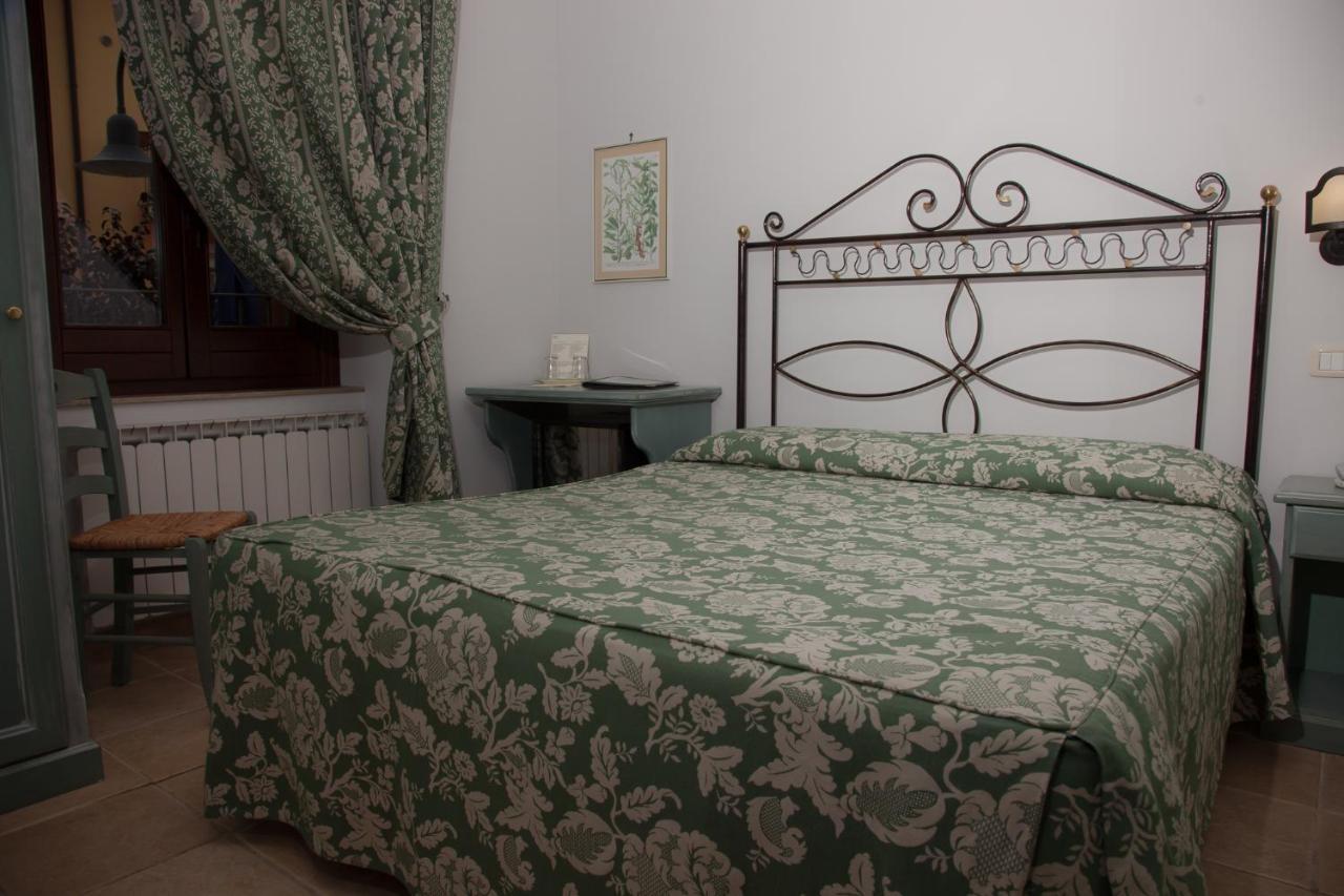 Hotel Il Tiglio (Adults Only) Castel Di Sangro Dış mekan fotoğraf