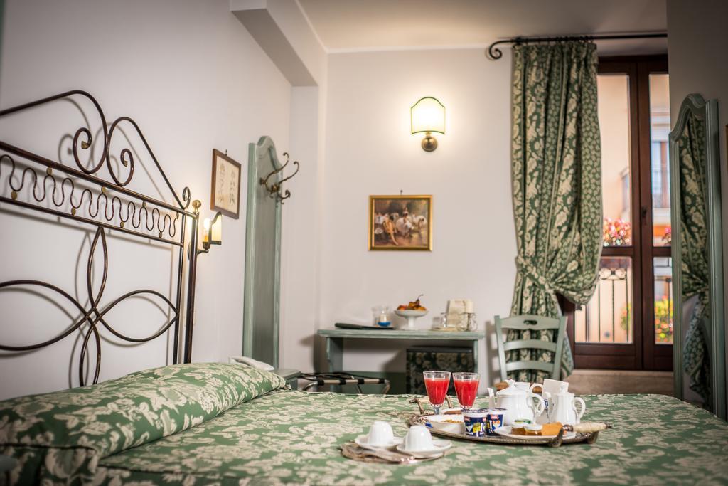 Hotel Il Tiglio (Adults Only) Castel Di Sangro Dış mekan fotoğraf